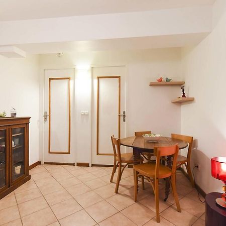 Veeve - Montorgeuil Cosy Apartment Paris Luaran gambar