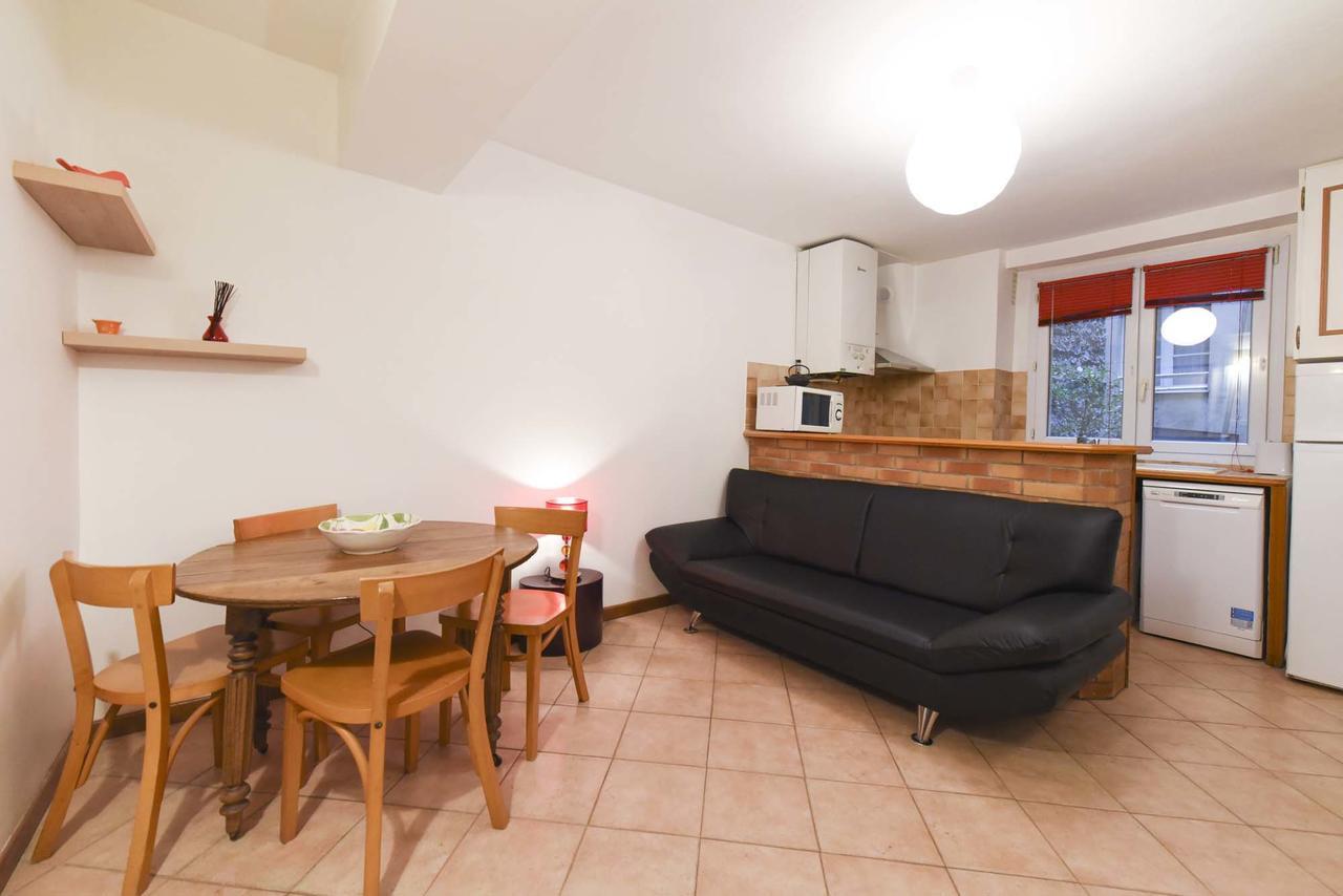 Veeve - Montorgeuil Cosy Apartment Paris Luaran gambar